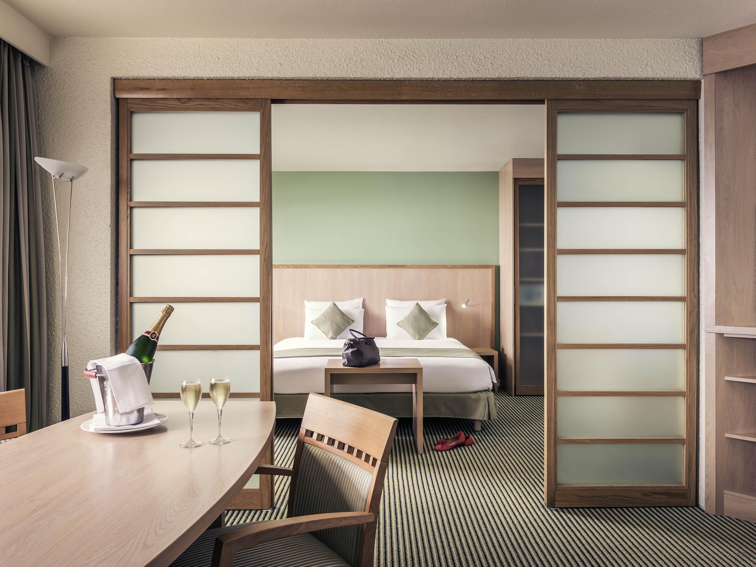 Mercure Paris Porte De Versailles Expo Ванв Екстериор снимка