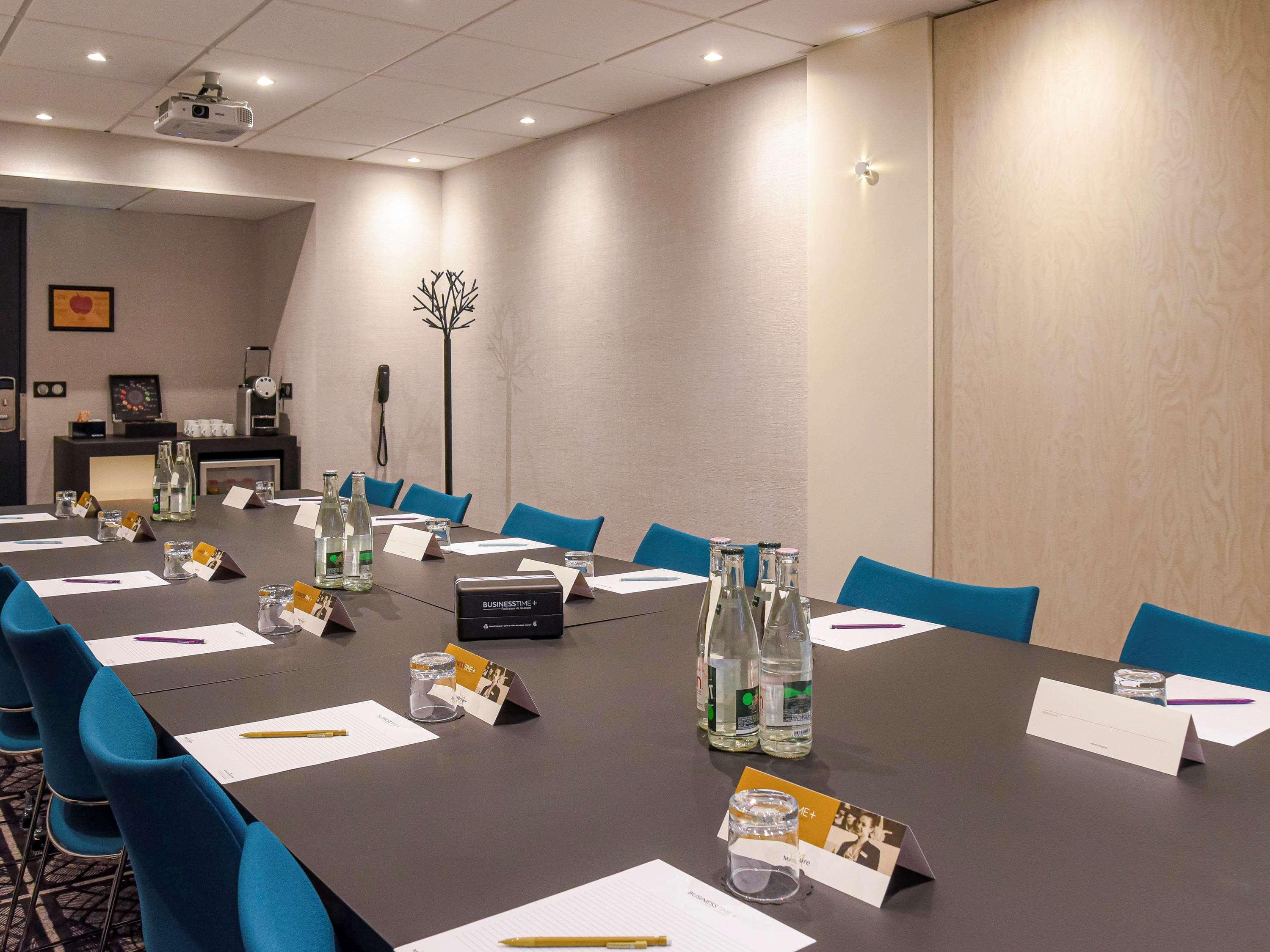 Mercure Paris Porte De Versailles Expo Ванв Екстериор снимка