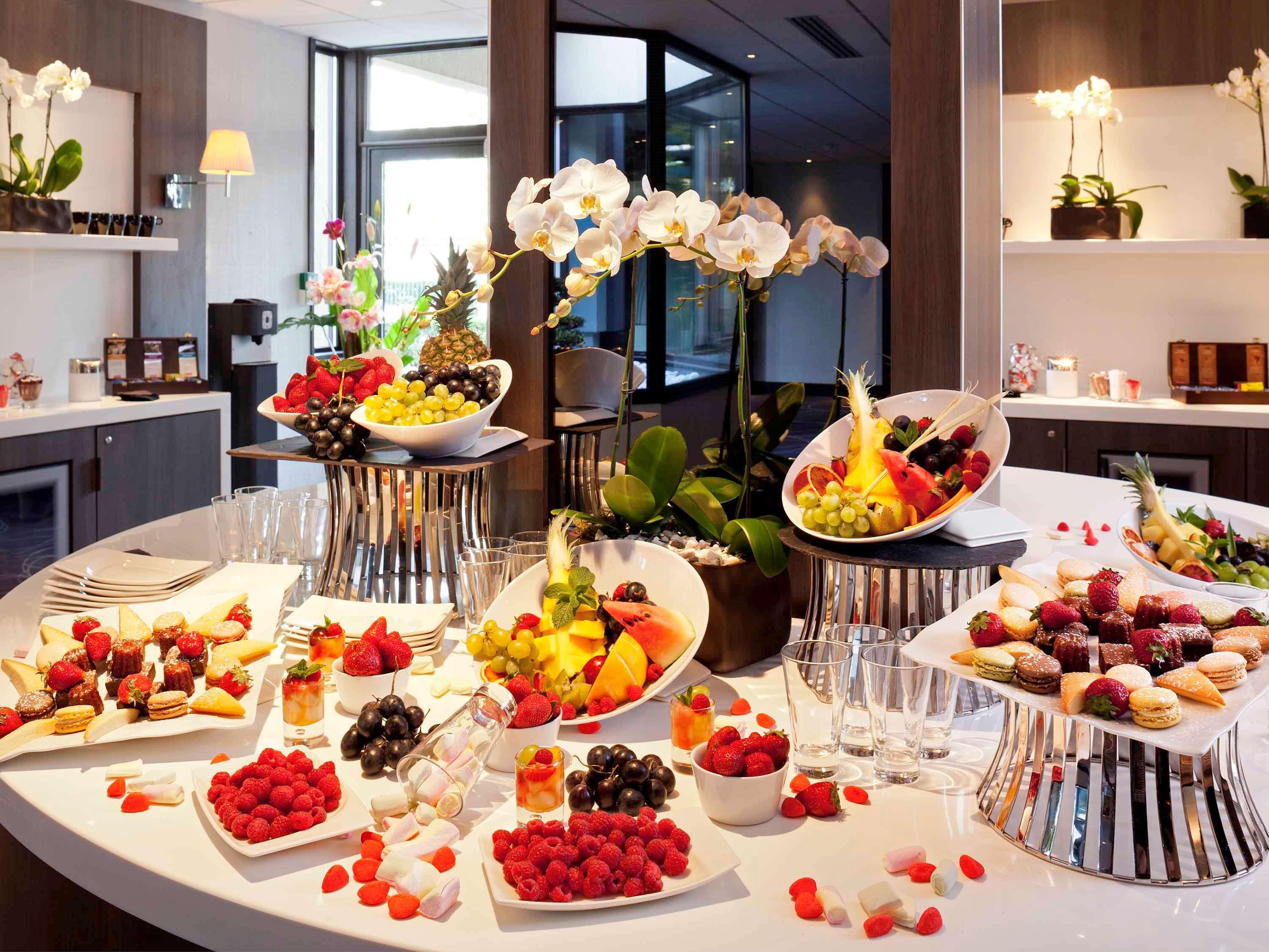 Mercure Paris Porte De Versailles Expo Ванв Екстериор снимка