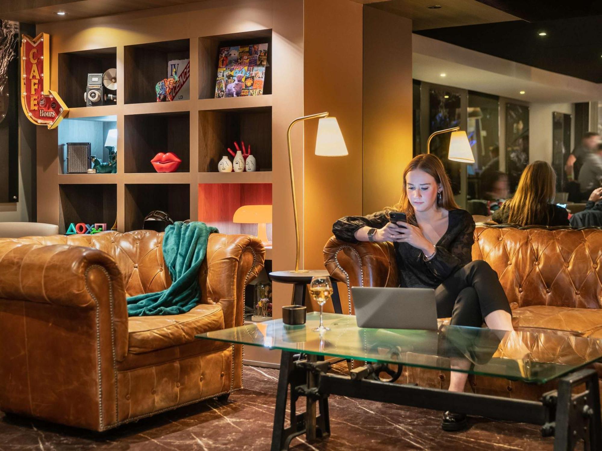Mercure Paris Porte De Versailles Expo Ванв Екстериор снимка