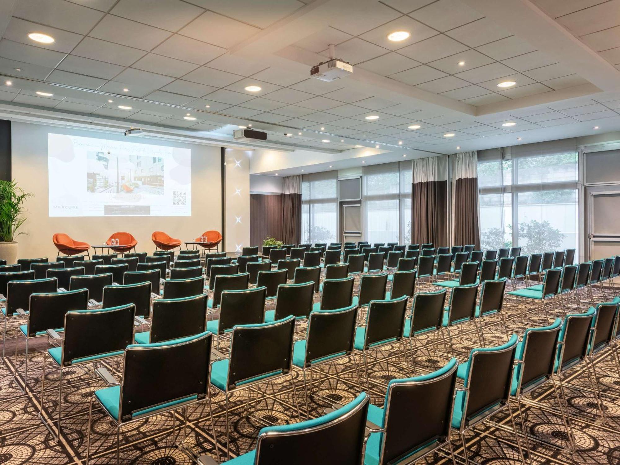 Mercure Paris Porte De Versailles Expo Ванв Екстериор снимка